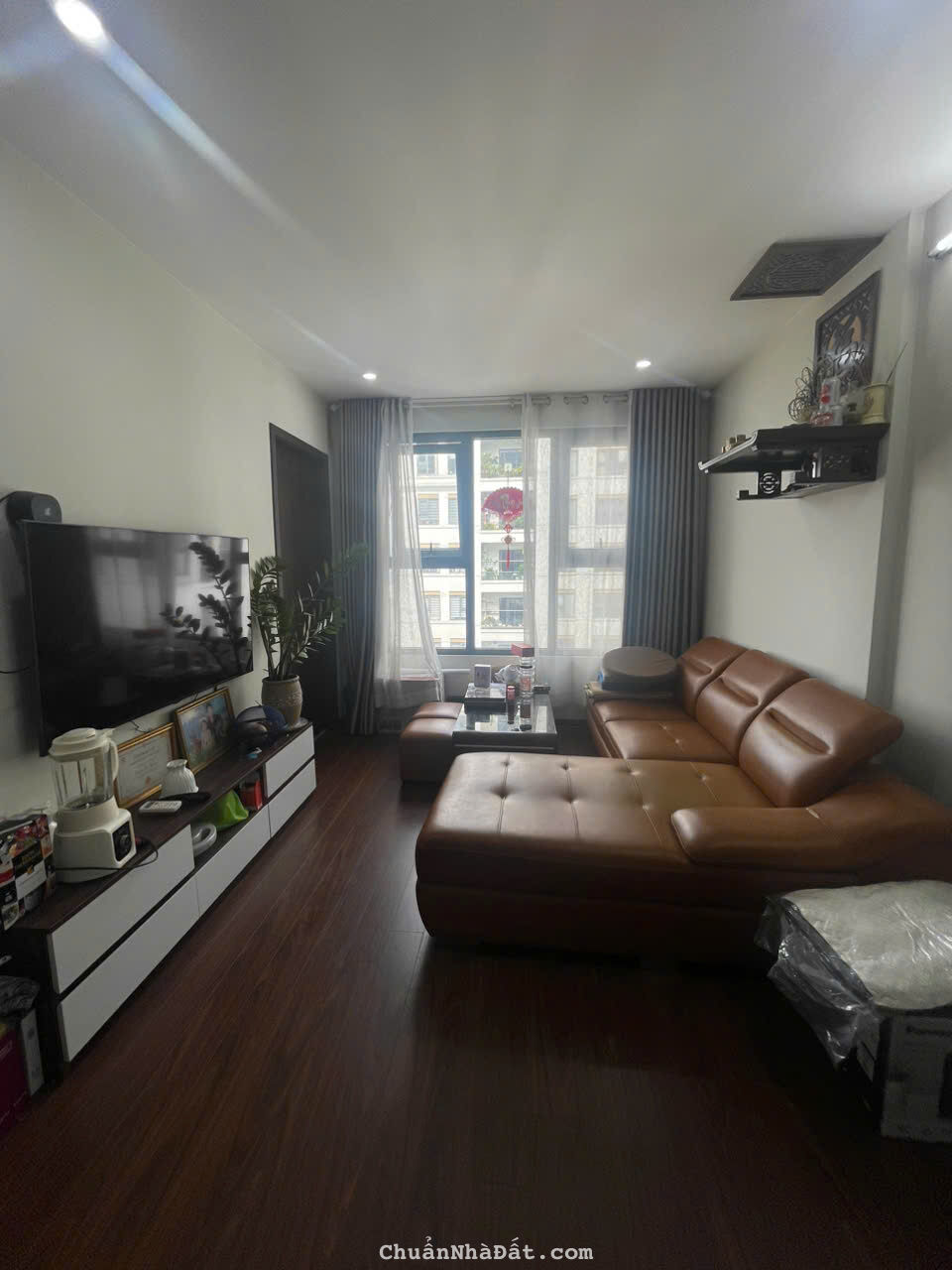 Cho thuê căn hộ Homeland Thượng Thanh 65m2 2PN Full đồ giá 10tr.