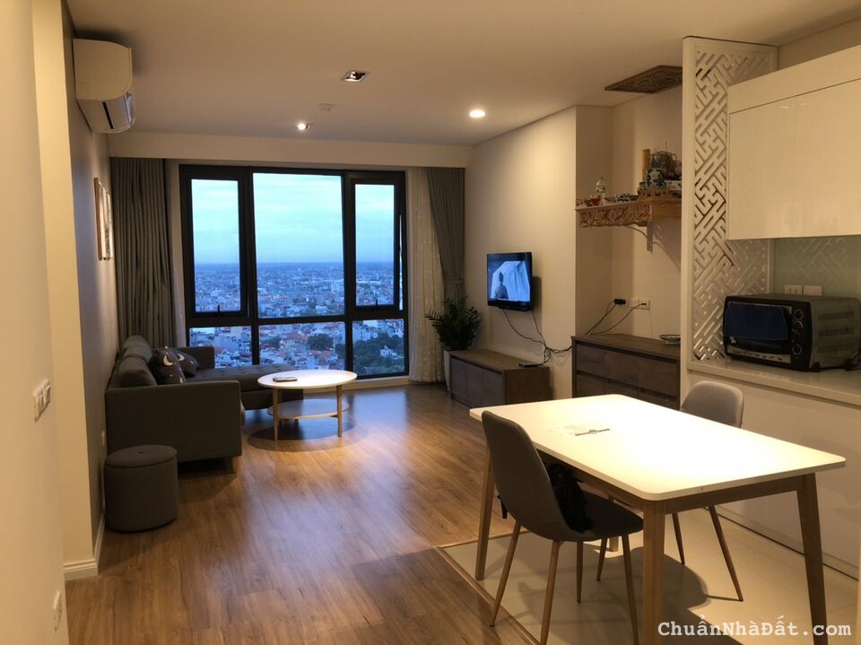 Cho thuê căn hộ Mipec Riverside 85m2 2Pn Full đồ tầng đẹp giá 15tr.