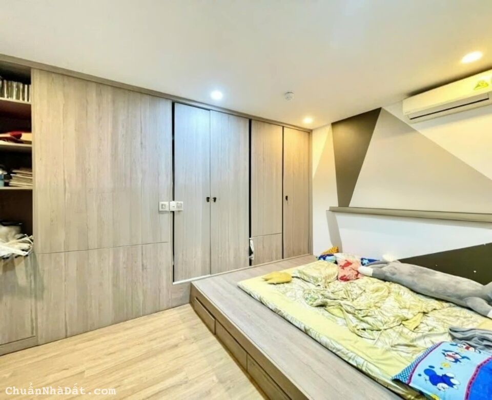 Cho thuê căn hộ tầng 20 Mipec Riverside 90m2 2PN full đồ đẹp giá 16tr. Cho thuê căn hộ tầng 20 Mipec Riverside 90m2 2PN full đồ đẹp giá 16tr.