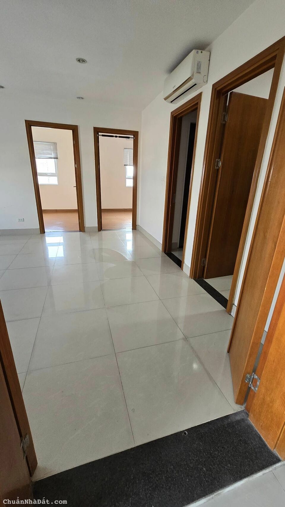 Cho thuê căn hộ Himlam Thạch bàn 65m2 2PN đồ cơ bản 5tr5. LH:0388611108