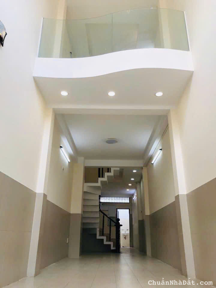 Hiếm, nhà 4 tầng đường Bùi Đình Túy, DT 50m2, 4 tầng, 6PN chỉ 114 tr/m2 Hiếm, nhà 4 tầng đường Bùi Đình Túy, DT 50m2, 4 tầng, 6PN chỉ 114 tr/m2
