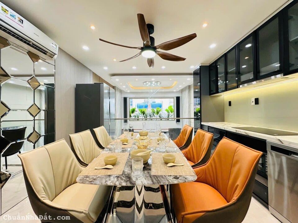 Bán nhà 86m2 đường Cộng Hoà,Tân Bình giá 7 tỷ 850, gần cầu vượt Hoàng Hoa Thám, sổ sẵn