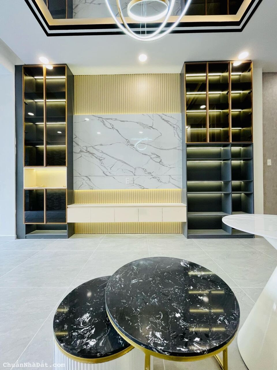 Ra nhanh nhà 60m2 Bùi Đình Tuý, P12, Bình Thạnh giá 2tỷ300. Hẻm 8m. Sổ riêng