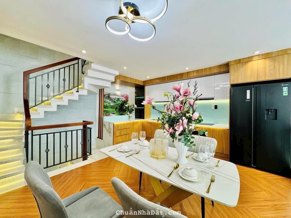 Bán nhà 49m2 Phan Đăng Lưu, Phú Nhuận, giá 2 tỷ 300, gần bệnh viện Hoàn Mỹ, hẻm 6m, sổ chính chủ Bán nhà 49m2 Phan Đăng Lưu, Phú Nhuận, giá 2 tỷ 300, gần bệnh viện Hoàn Mỹ, hẻm 6m, sổ chính chủ