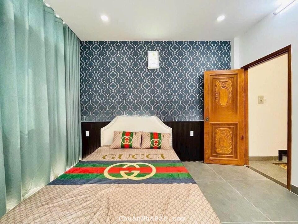 Ngộp! Cần bán nhà 36m2 Cô Bắc,Phú Nhuận giá 1tỷ850. Gần Chợ Phú Nhuận. Hẻm 4m. Sổ chính chủ.