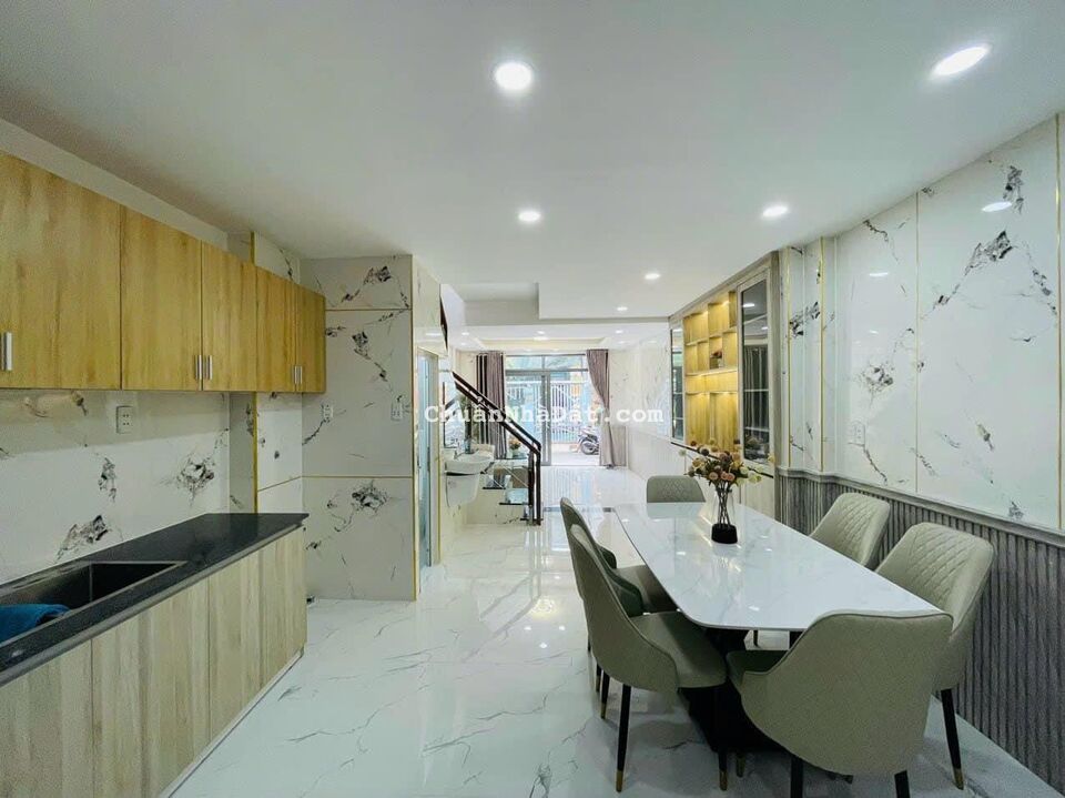 Bán nhà chính chủ 48m2 Trần Bình Trọng,Bình Thạnh giá 1tỷ550.Cho thuê 5tr