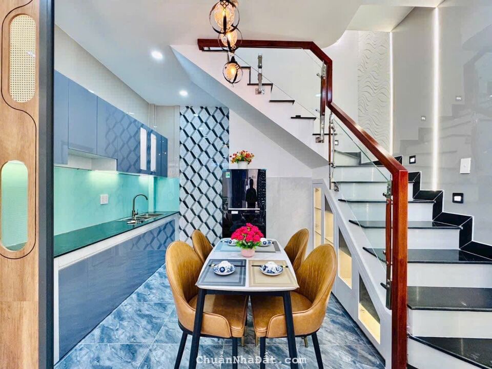 Sang Úc định cư ! Bán nhà 57m2 đường Trần Não, Q2 giá 2 tỷ 950.Gần cầu Sài Gòn.Hẻm 8m.Sẵn sổ