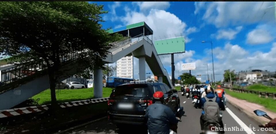 Chỉ với giá 1tỷ450 đã có thể sỡ hữu lô đất 50m2,đường 13,Hiệp Bình Chánh,kế sông Sài Gòn.