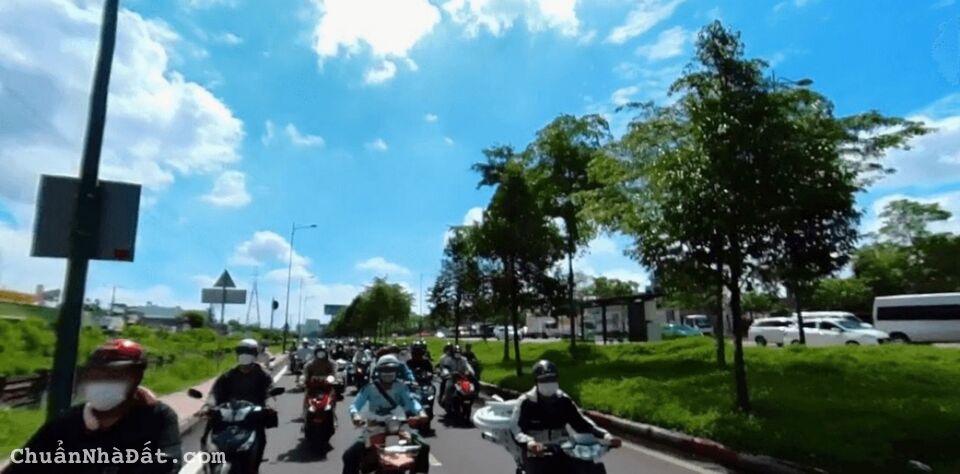 Chỉ với giá 1tỷ450 đã có thể sỡ hữu lô đất 50m2,đường 13,Hiệp Bình Chánh,kế sông Sài Gòn.