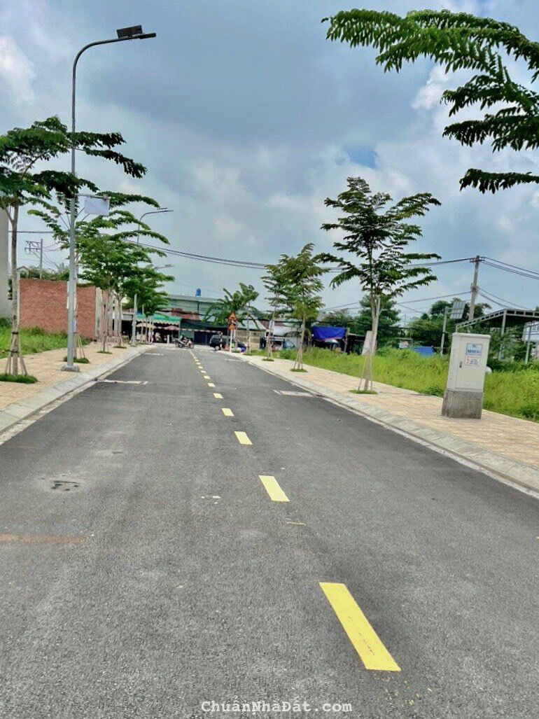 Bán đất chính chủ 70m2, đường Vườn Lài, Q12 chỉ với giá 1tỷ750.Gần chung cư First Home Thạnh Lộc.