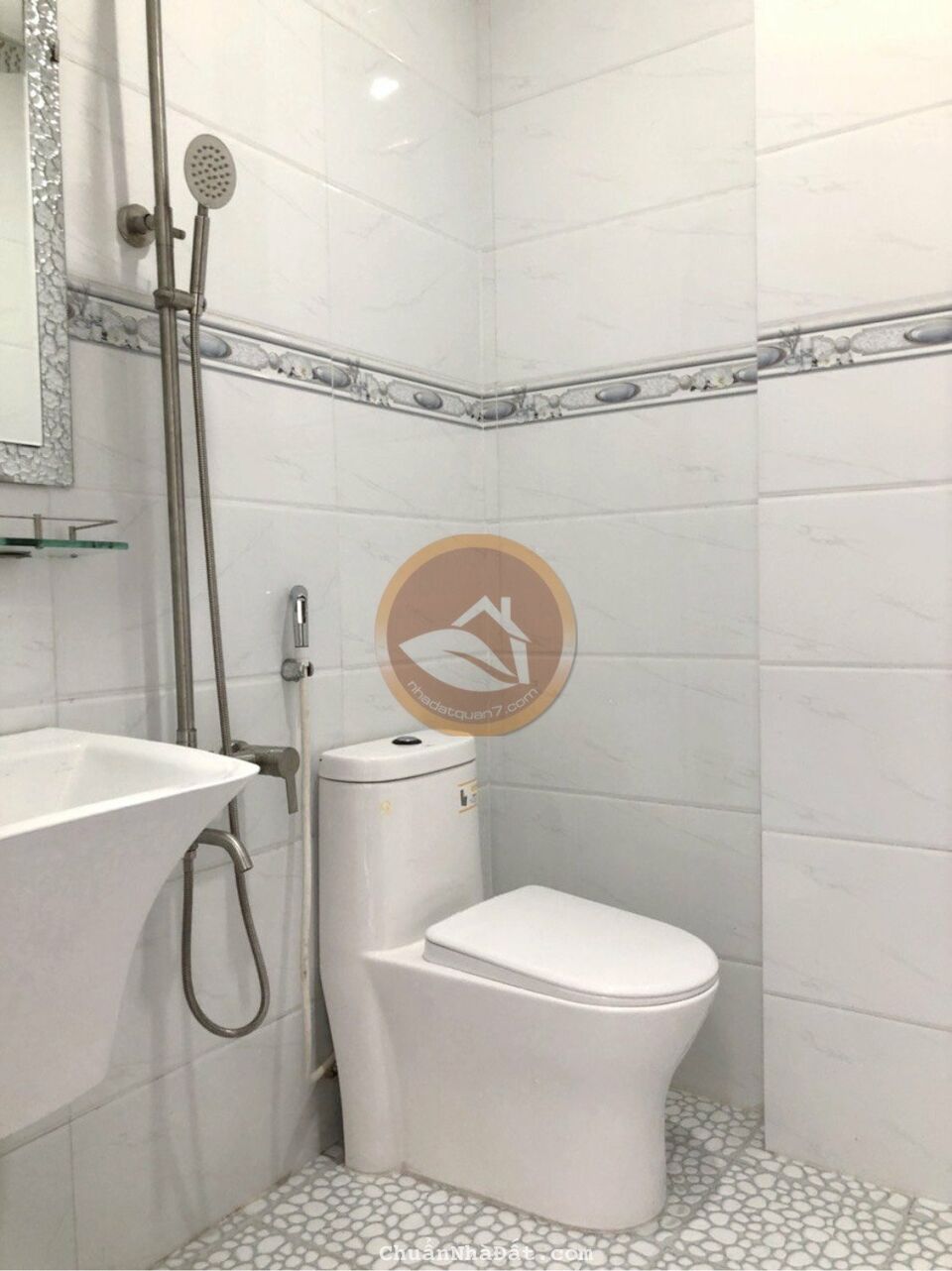 BÁN NHÀ CHÍNH CHỦ 2 LẦU ,ST MẶT TIỀN ĐƯỜNG SỐ TÂN QUY Q7 