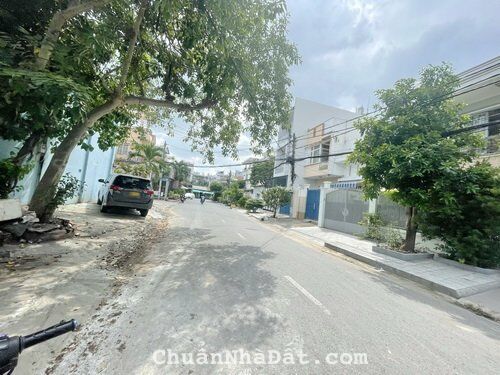 CHỦ XUẤT CẦN BÁN NHÀ ĐỂ XUẤT CẢNH NHÀ MẶT TIỀN ĐƯỜNG SỐ TÂN QUY Q7