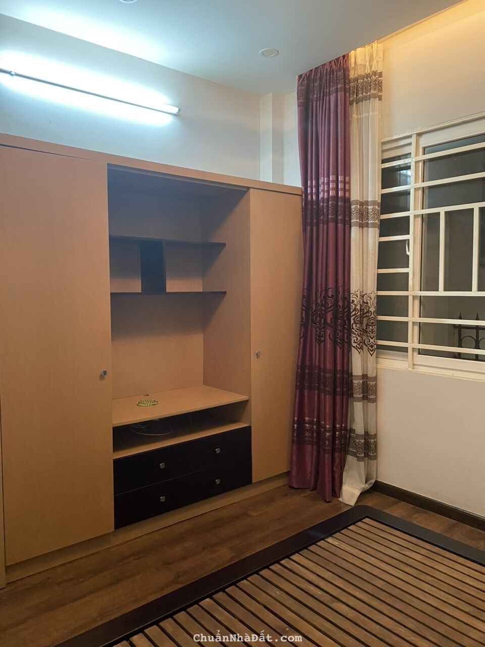 CẦN CHO THUÊ NHÀ ĐƯỜNG NHỰA 20 GẦN HIMLAM Q7 CẦN CHO THUÊ NHÀ ĐƯỜNG NHỰA 20 GẦN HIMLAM Q7