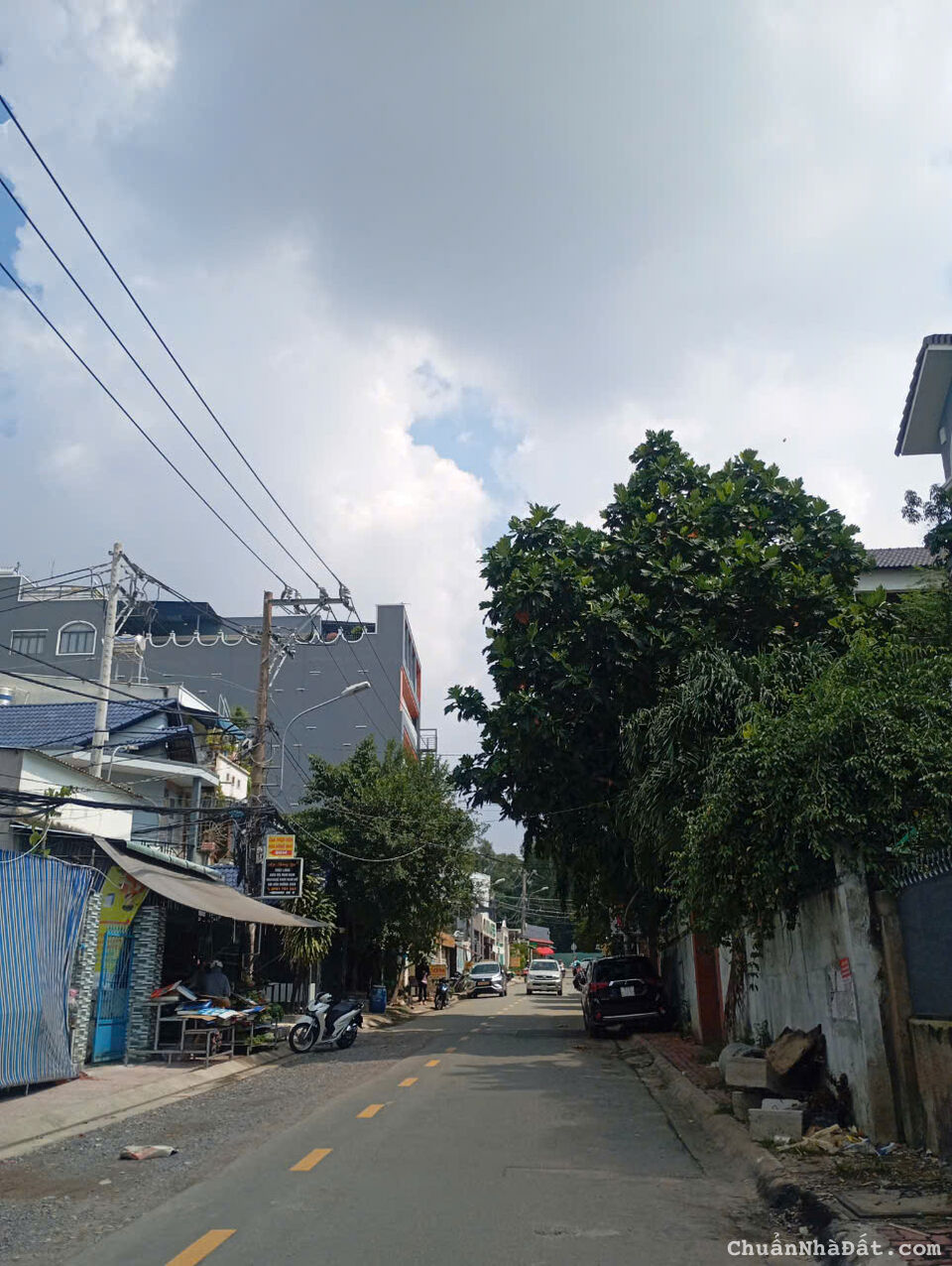 Nhà Đẹp 4 Tầng 60m2 Đình Phong Phú -Ngang 4.5m -Hẻm Xe Hơi -Nội Thất VIP - Giá 6Tỷ