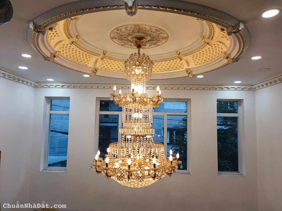 Bán nhà Dát vàng 6 tầng, Full nội thất, thang máy MT trục Trần Não, Quận 2, 5.5x20m, nở hậu giá 28 