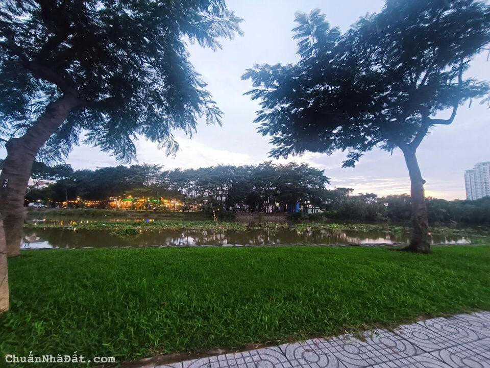 Bán Lô đất mặt tiền Sông Thân Văn Nhiếp, An Phú, Quận 2, 16x18m, nở hậu giá 230tr/m2