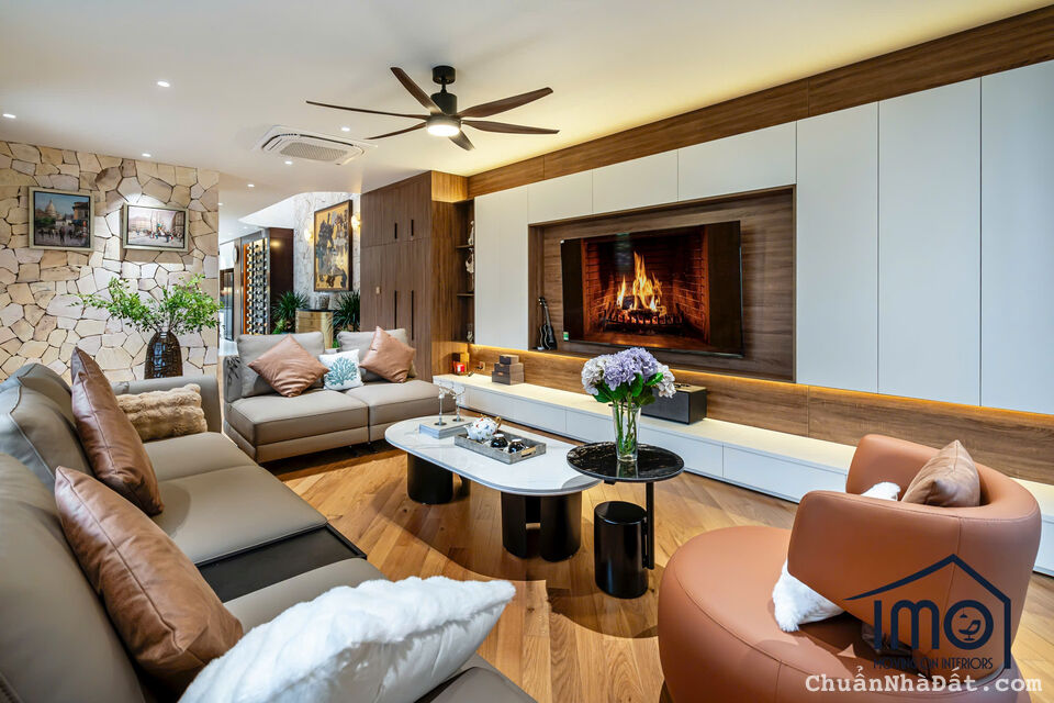 Cho thuê Villa 3MT view sông, hồ bơi, sân vườn,, Full nội thất, nhà như hình.