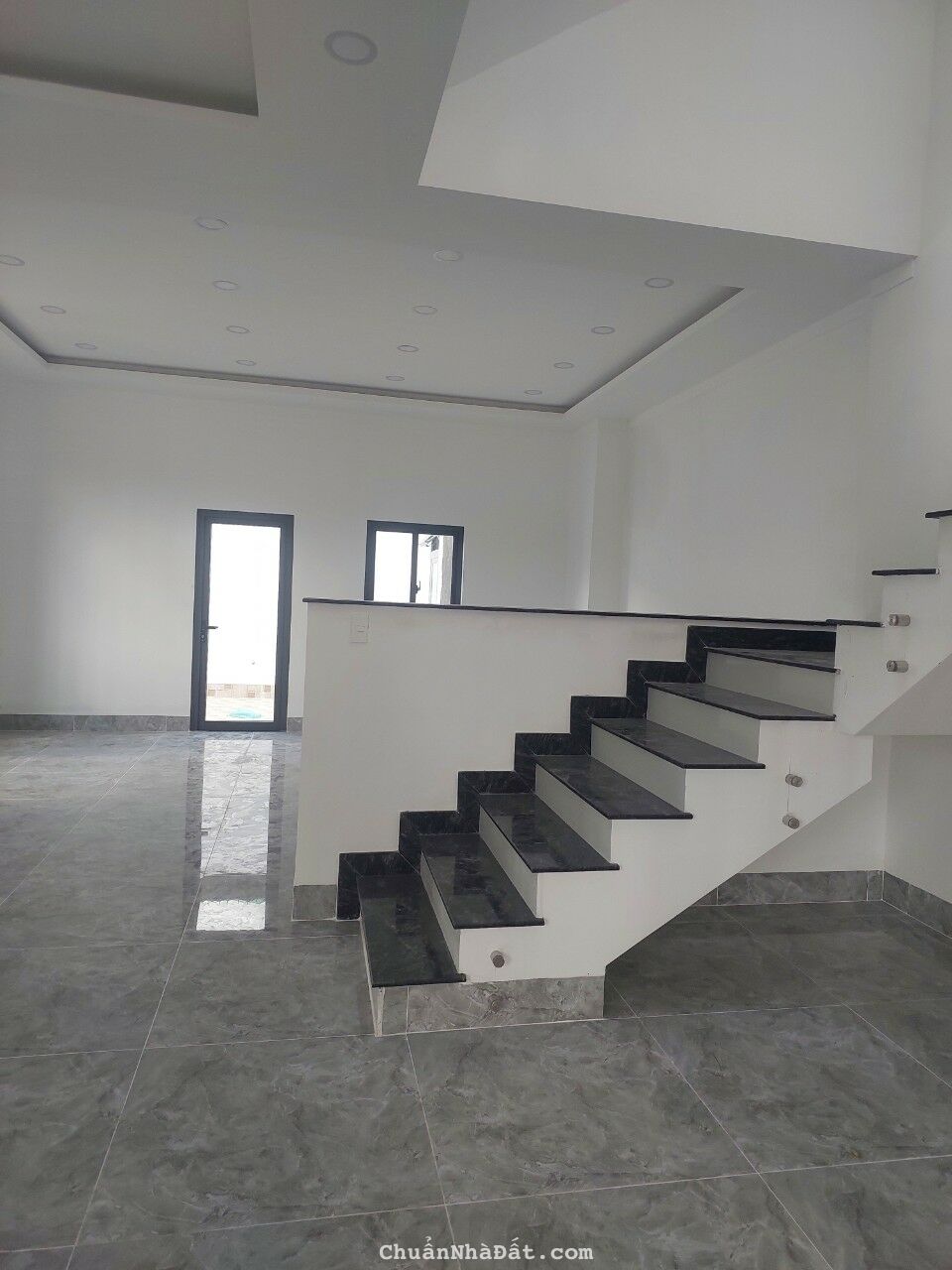 Bán nhà khu nhà phố thiết kế Châu Âu tại Châu Thành 183m2