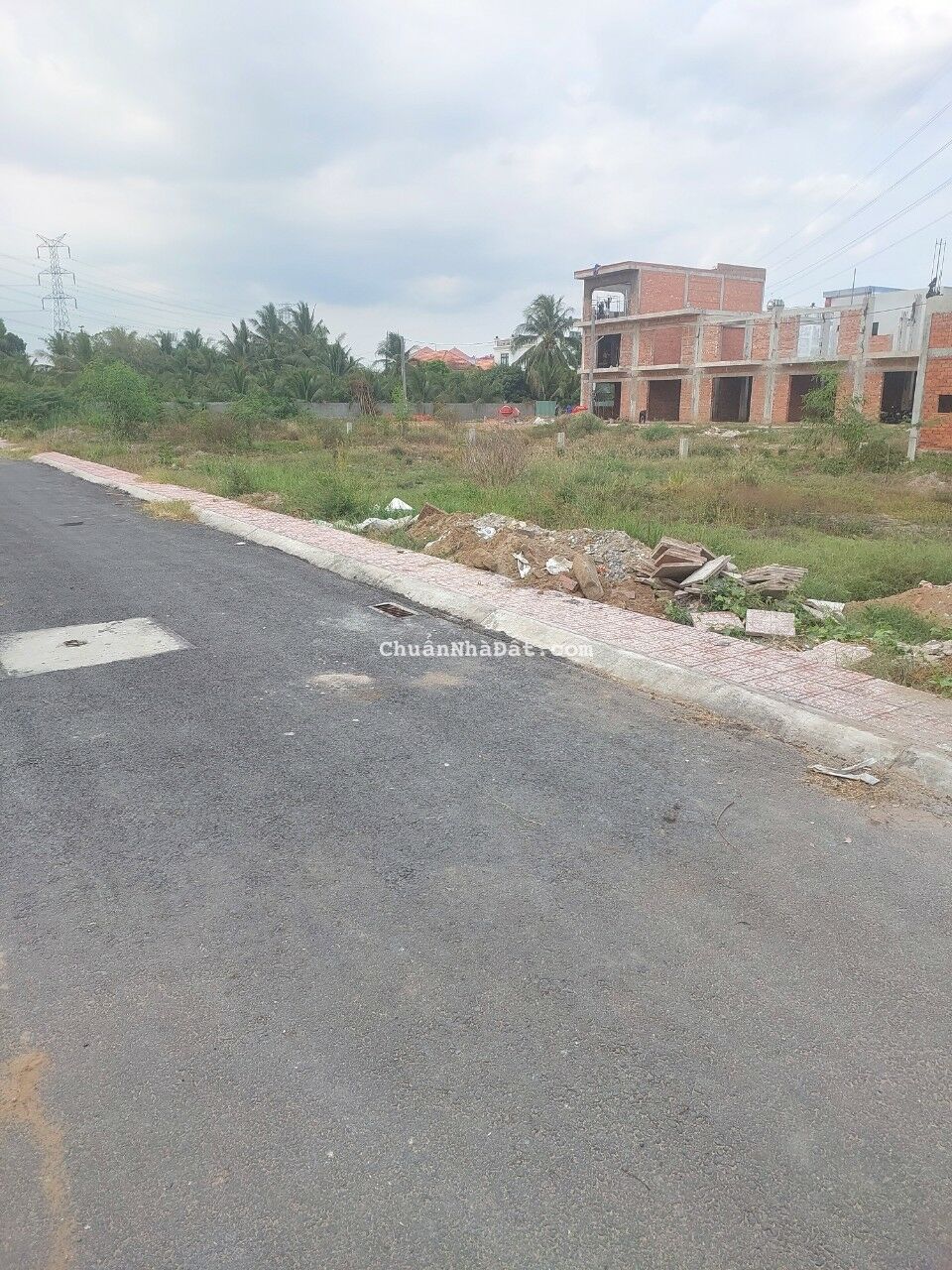 Chỉ 290 triệu sở hữu ngay 100m2 đất thổ cư sát mặt tiền QL1A Chỉ 290 triệu sở hữu ngay 100m2 đất thổ cư sát mặt tiền QL1A