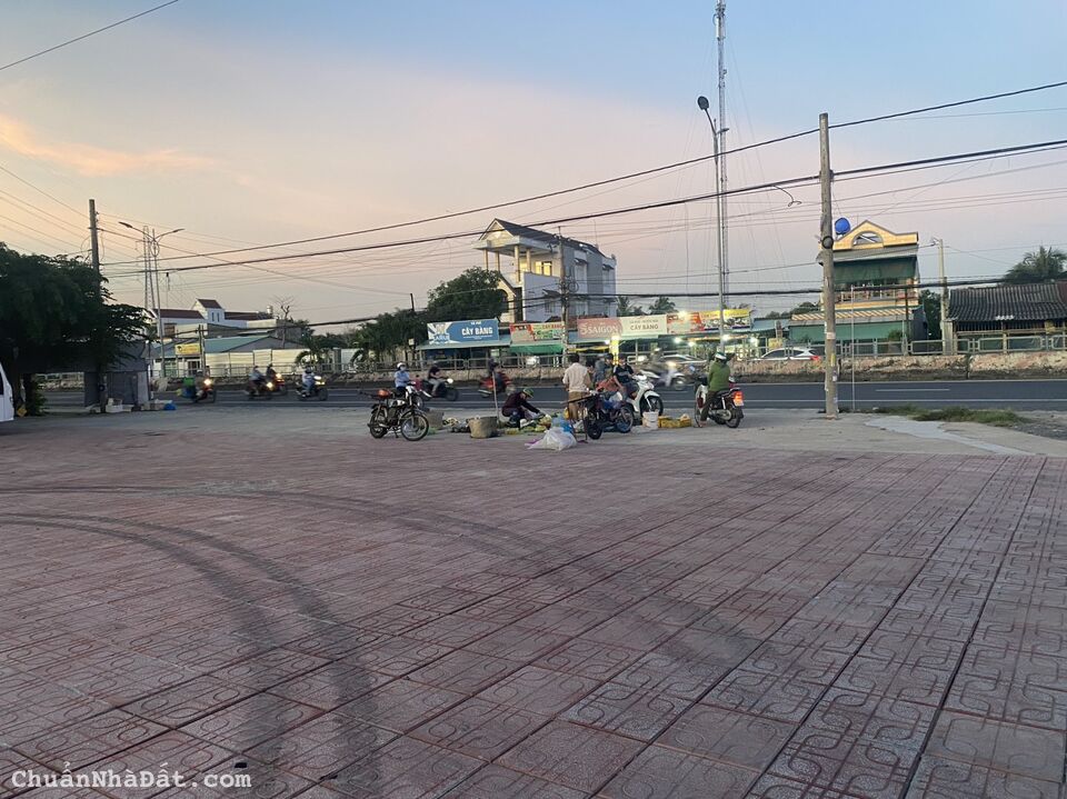 Bán 100m2 đất thổ cư cách QL1A chỉ 50m,đường xe container