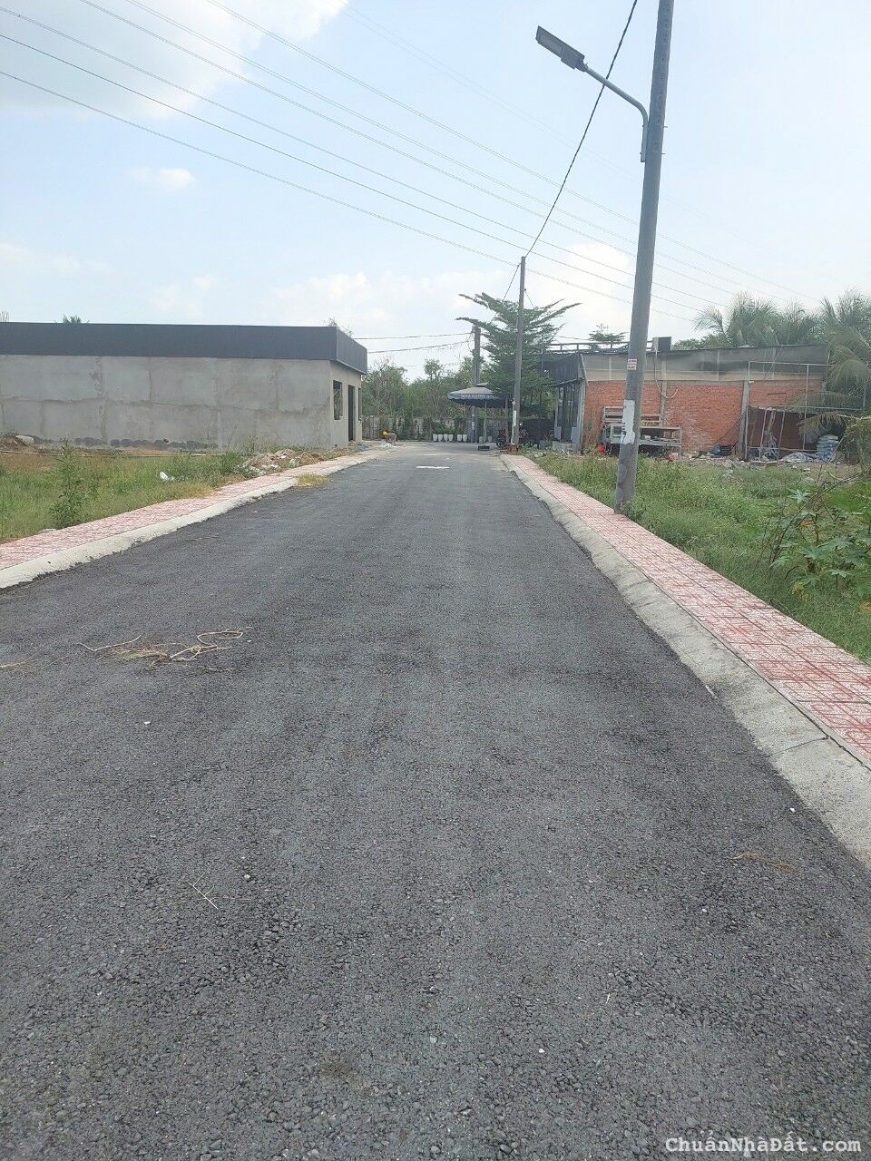 Chỉ 290 triệu sở hữu ngay 100m2 đất thổ cư sát mặt tiền QL1A Chỉ 290 triệu sở hữu ngay 100m2 đất thổ cư sát mặt tiền QL1A