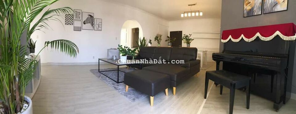 Bán căn hộ Cảnh viên 120, 3pn, 2wc, giá tốt 8ty5 TL 