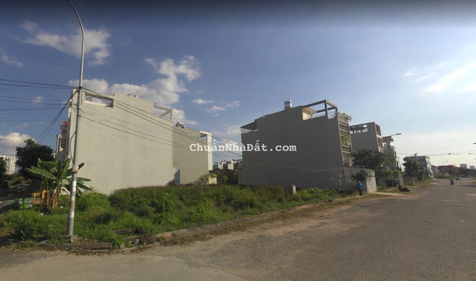 Chính chủ cần bán lô đất 75m2 sổ riêng giá 1tỷ450 ngay đường hẻm Phạm Hùng, gần Bệnh viện Nam SG