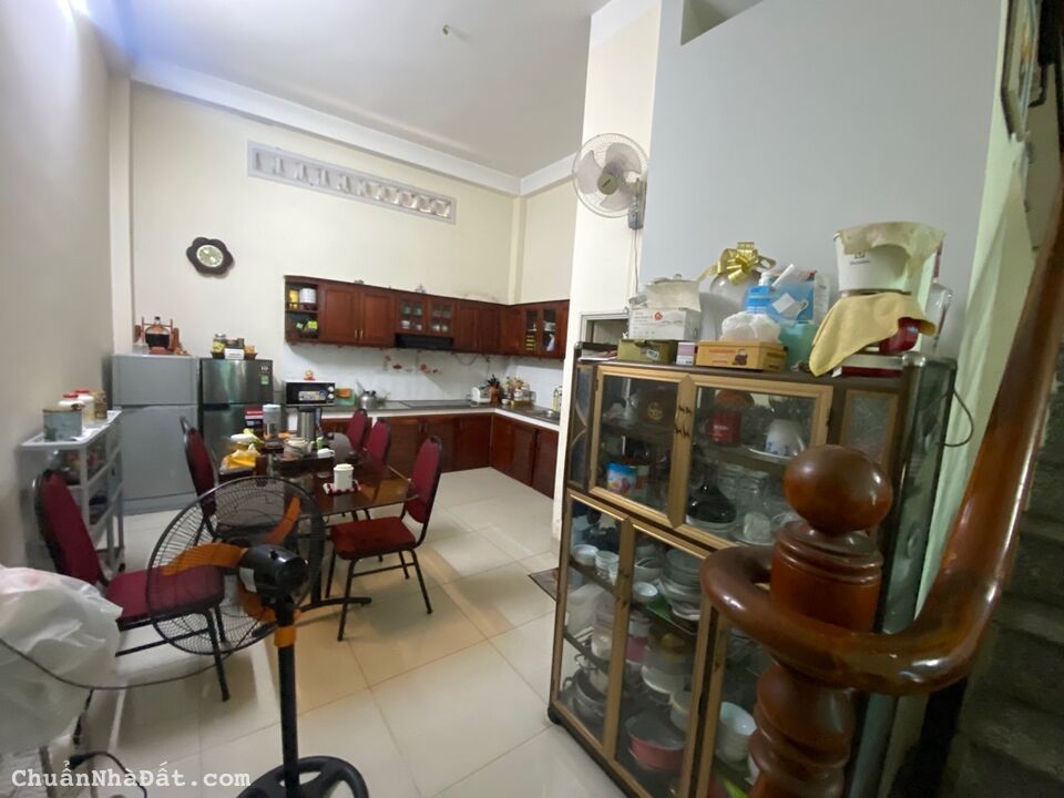 BÁN NHÀ MẶT TIỀN PHƯỚC LONG A NGAY XA LỘ HÀ NỘI- NHÀ 3 TẦNG BTCT- SỔ HỒNG VUÔNG VỨC. NHỈNH 5 TỶ