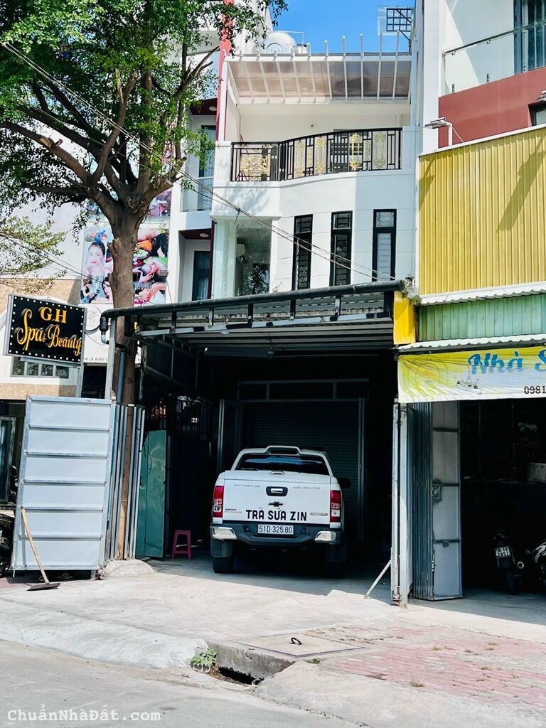 MẶT TIỀN NỘI BỘ LÃ XUÂN OAI - NHÀ 3 TẦNG KINH DOANH ĐA NGÀNH - NGAY KDC LONG TRƯỜNG - CHỈ 5.99 TỶ🔥 MẶT TIỀN NỘI BỘ LÃ XUÂN OAI - NHÀ 3 TẦNG KINH DOANH ĐA NGÀNH - NGAY KDC LONG TRƯỜNG - CHỈ 5.99 TỶ🔥