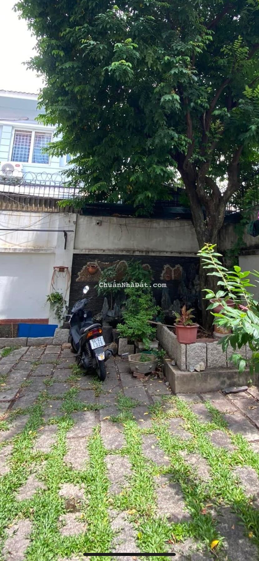 Bán gấp Biệt Thự ngay công viên Đường số 18, Tên Lửa, 16x21m, 38 tỷ, gần Aeon