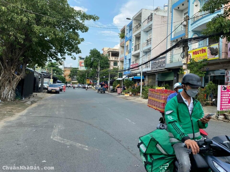 Bán khách sạn đường số 55, quận BÌnh  Tân, Tên Lửa, 5x25m, 5 tấm, giá rẻ 13.5 tỷ