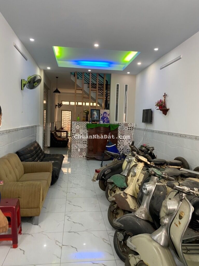 Bán nhà đường số 21a, Bình Tân, khu Tên Lửa, 4x22.5m, 3 tấm, 9.2 tỷ, gần nhà thờ Bán nhà đường số 21a, Bình Tân, khu Tên Lửa, 4x22.5m, 3 tấm, 9.2 tỷ, gần nhà thờ