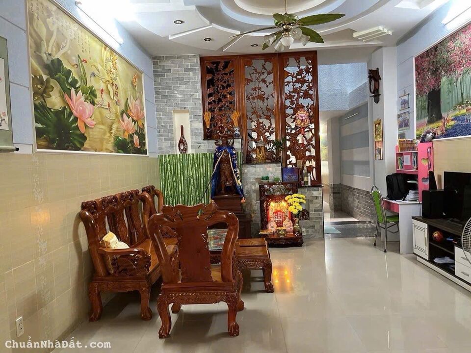 Bán gấp nhà đường số 28, Bình Tân Khu Tên Lửa, 4.5x20m, 3.5 tấm, AeonMall 100m