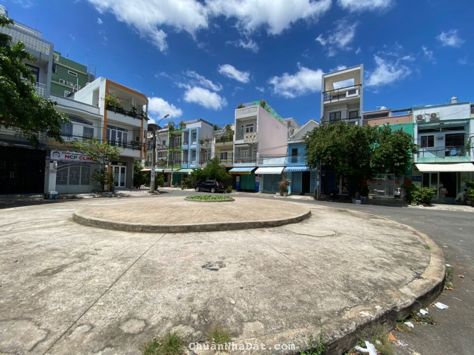 Bán nhà giá rẻ 7.2 tỷ, 4x18m, 2 tấm, đường số 8D, Bình Tân, Tên Lửa, gần chợ Cây Da Sà