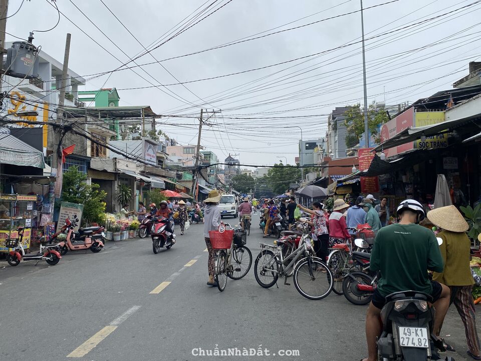 Cho thuê nhà mặt tiền Hoàng Văn Hợp, ngay chợ, Bình Tân, 13 triệu, 4x17m, 2 lầu Cho thuê nhà mặt tiền Hoàng Văn Hợp, ngay chợ, Bình Tân, 13 triệu, 4x17m, 2 lầu