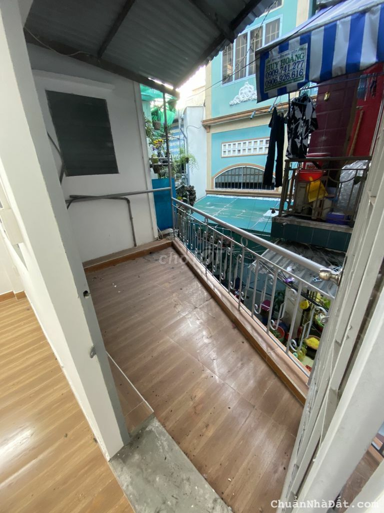 Nhà phố riêng biệt trung tâm Q3 gần tao đàn, chính chủ 4,6 tỷ - 34 m2