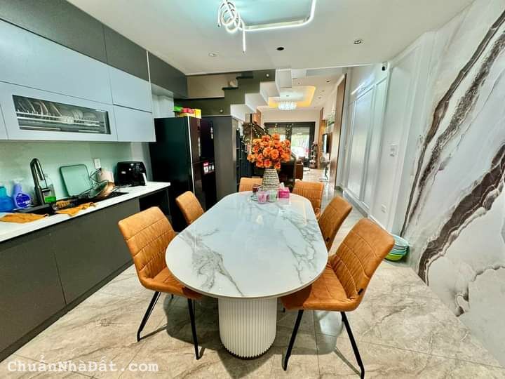 bán nhà phường Đông Vệ