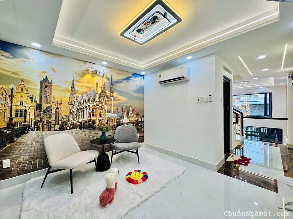 Nhà Thủ Đức 2tỷ250 triệu - đường Lê Văn Việt, Long Thạnh Mỹ, Q9 66m2 cho thuê 10 triệu/tháng