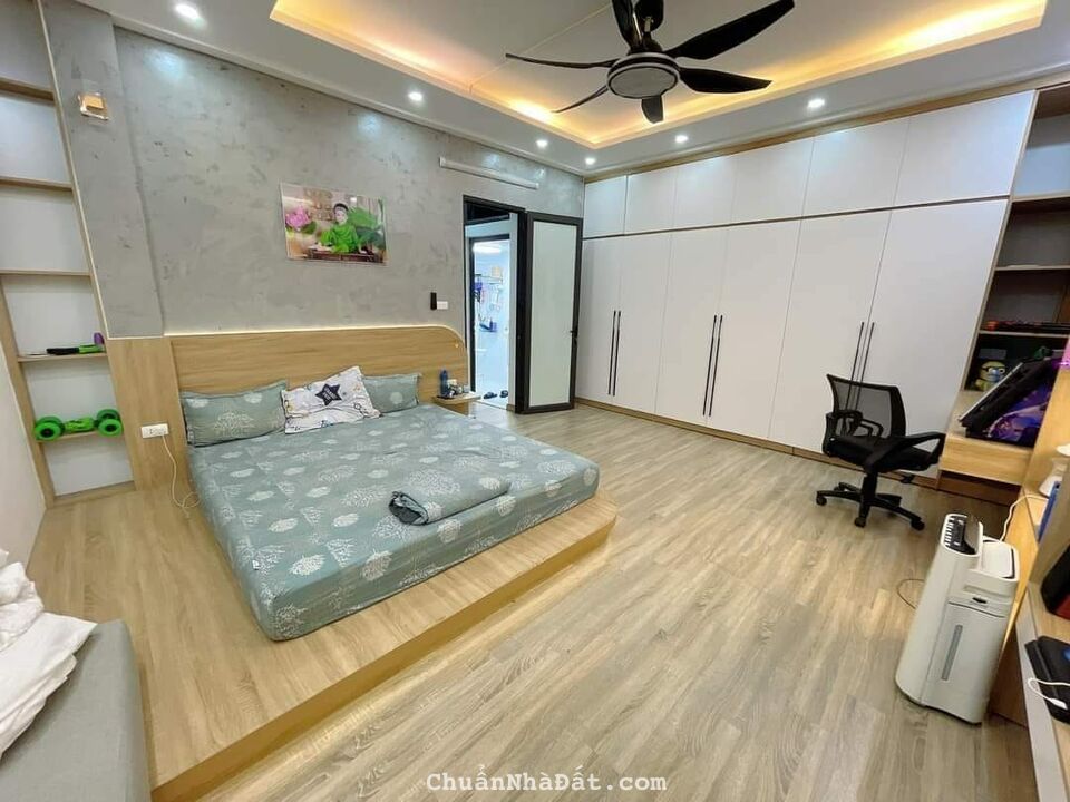 Nhà Ngõ Kim Mã - Ba Đình - 30m ra phố