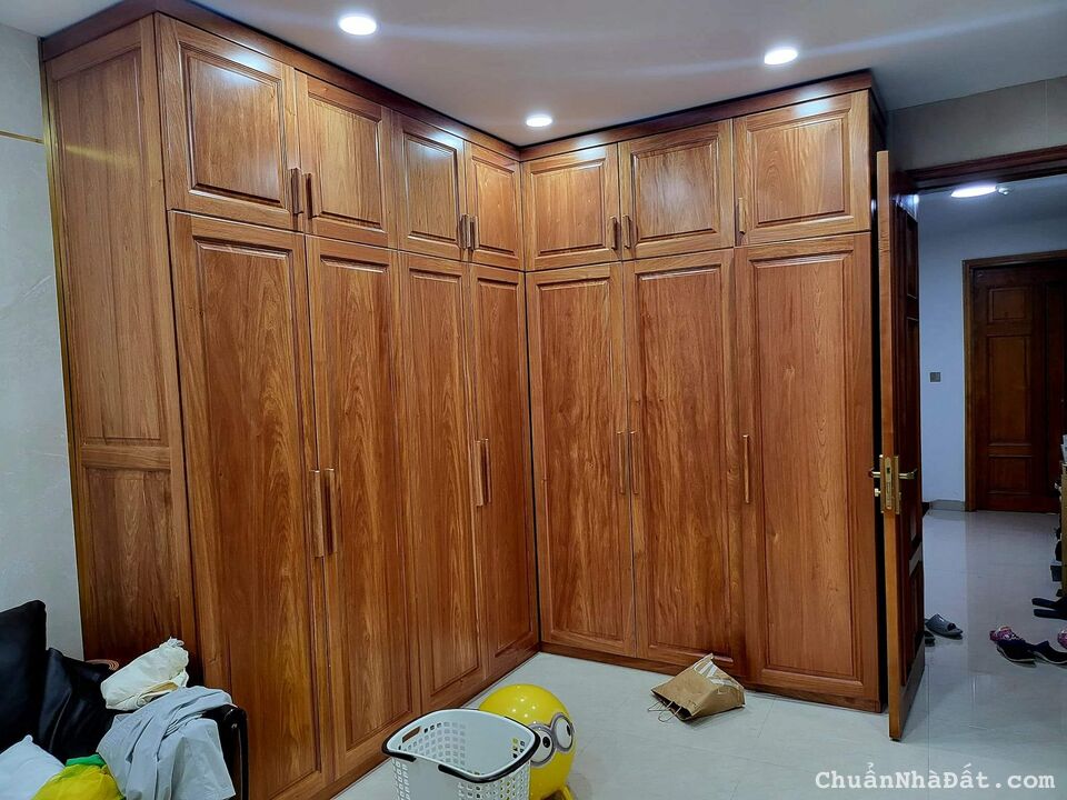 BÁN NHÀ THÁI HÀ - SIÊU PHẨM CHỈ 1 NHÀ RA PHỐ LỚN 