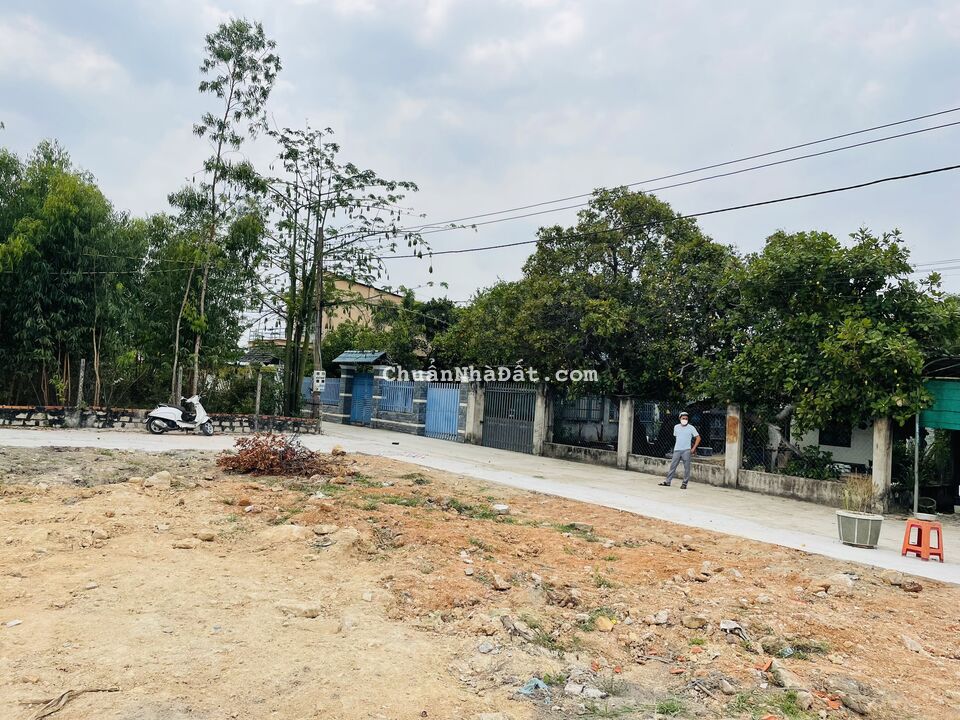 - Đất 1 sẹc ql 51 Tân Hoà, Tx Phú Mỹ, bà rịa Vũng Tàu. - Đất 1 sẹc ql 51 Tân Hoà, Tx Phú Mỹ, bà rịa Vũng Tàu.