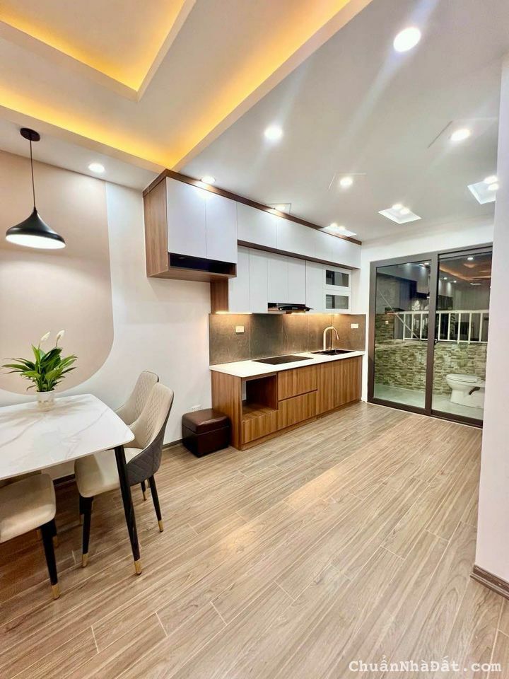 Bán nhà Ỷ La - Hà Đông - Tuyệt phẩm trong tầm giá - 35.3m2 chỉ 4.5 tỷ