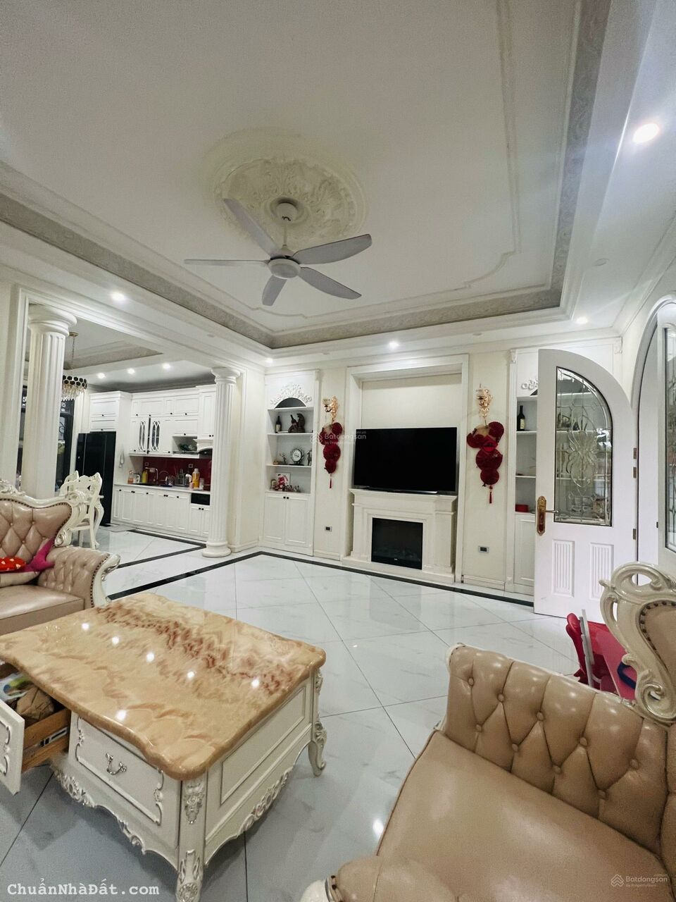 Bán song lập nhỏ gần Hồ khu Tulip full đồ xịn, có thang máy 120m2 Vinhomes The Harmony 0989889946