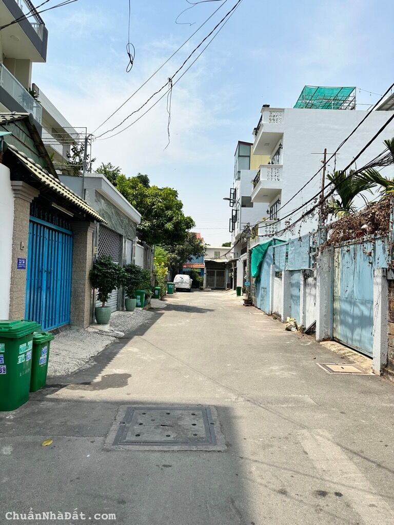  BÁN NHÀ MẶT TIỀN GẦN LÊ VĂN VIỆT GẦN NGÃ TƯ THỦ ĐỨC- 2 TẦNG BTCT CHẮC CHẮN- CẠNH VINCOM QUẬN 9. NH