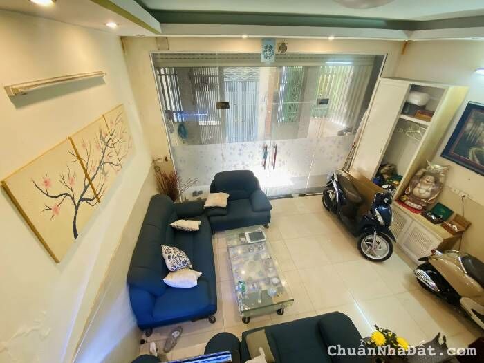 Nhà đẹp phố Lê Trọng Tấn, Thanh Xuân - NGÕ  OTO - DT 52m2 - MT 4.8m2 