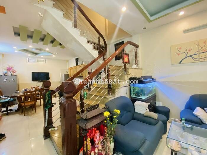 Nhà đẹp phố Lê Trọng Tấn, Thanh Xuân - NGÕ  OTO - DT 52m2 - MT 4.8m2 