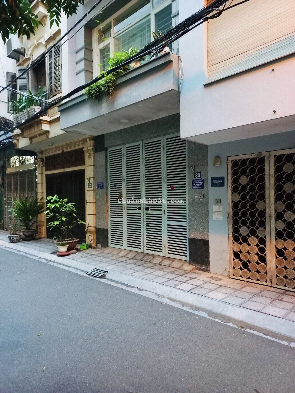 BÁN NHÀ 2 MẶT NGÕ PHẠM VĂN NGHỊ 62M2 XÂY 4 TẦNG MT 4.6 SỔ VUÔNG HƠN 6 TỶ SẴN GIAO DỊCH 