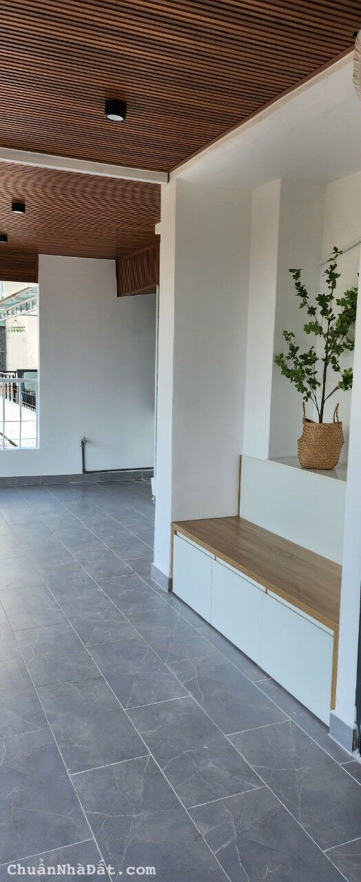 Bán căn hộ sân vườn sky garden3 , nhà mới , giá rẻ 5,9 tỷ , Q7, HCM Bán căn hộ sân vườn sky garden3 , nhà mới , giá rẻ 5,9 tỷ , Q7, HCM