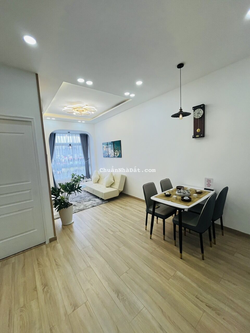 Bán sky garden1, siêu đẹp, giá 4 tỷ, 81m2, 3 phòng ngủ