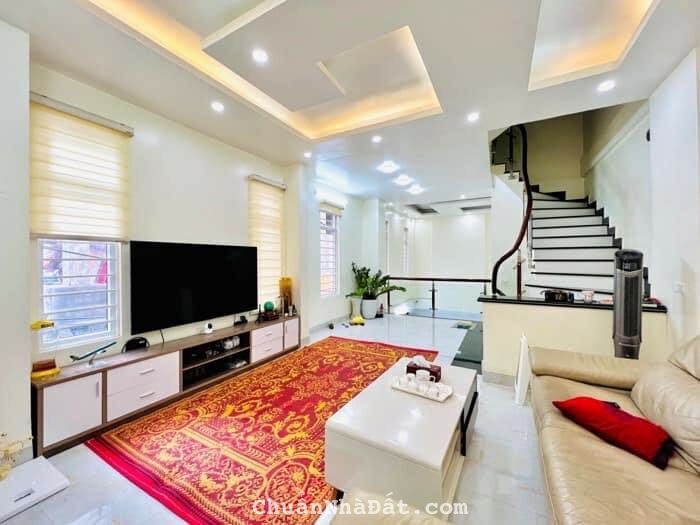 BÁN NHÀ TÂN MAI 30M2 - 4 TẦNG SIÊU PHẨM - Ở NGAY - FULL NỘI THẤT - GIÁ 3,9 TỶ